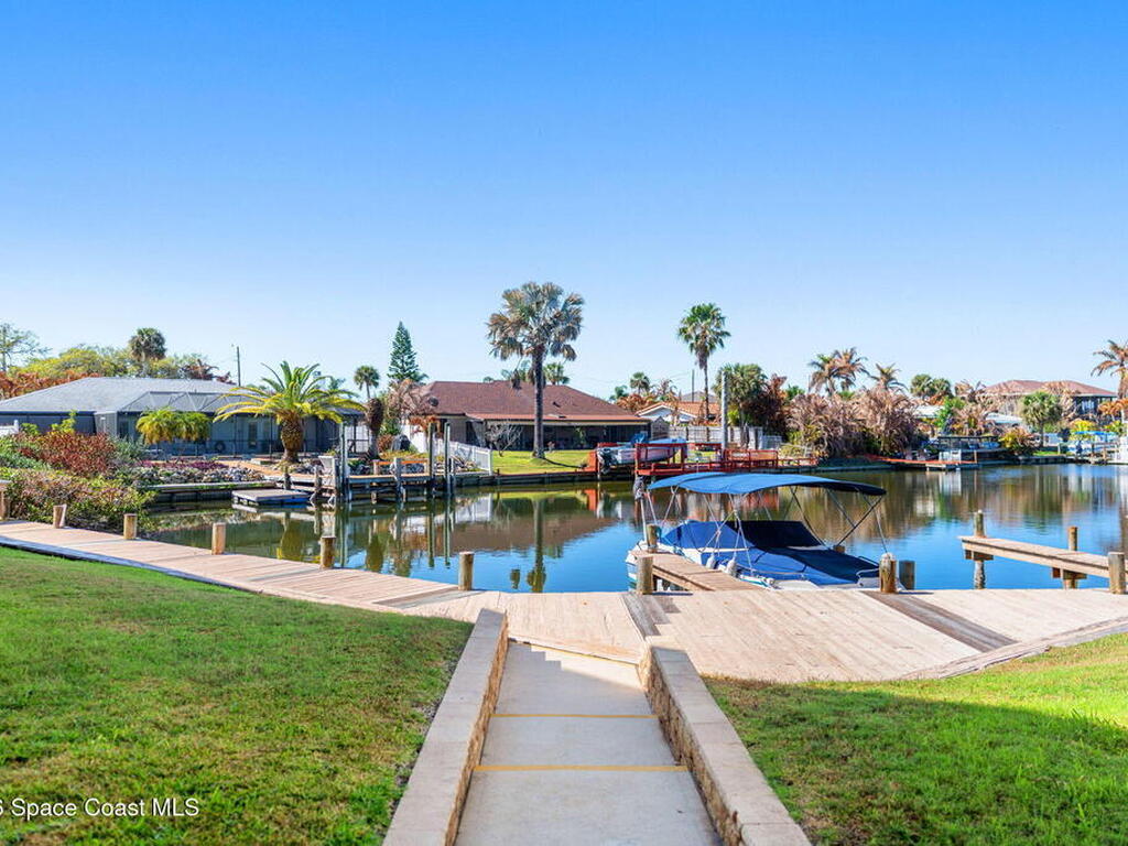 1595 N Atlantic Avenue, Cocoa Beach, FL 32931