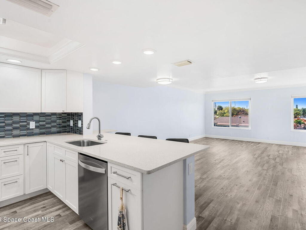 1595 N Atlantic Avenue, Cocoa Beach, FL 32931