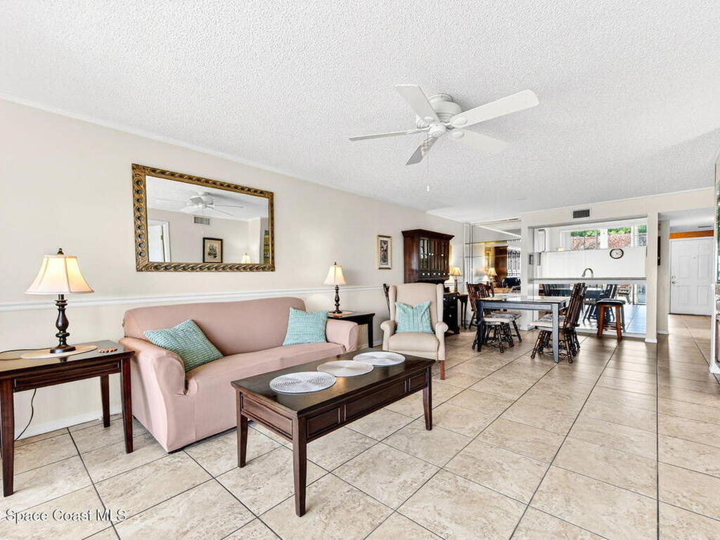 580 S Brevard Avenue, Cocoa Beach, FL 32931