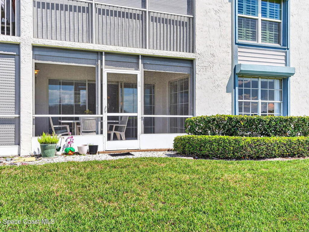 580 S Brevard Avenue, Cocoa Beach, FL 32931