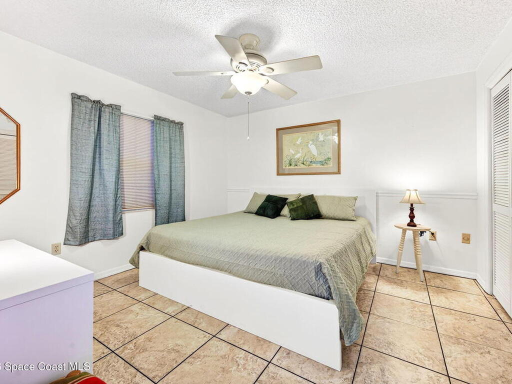 580 S Brevard Avenue, Cocoa Beach, FL 32931