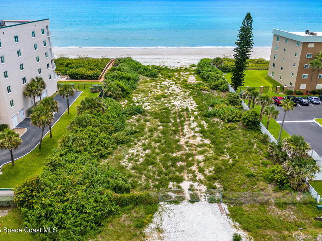 1455 N Hwy A1A, Indialantic, FL 32903