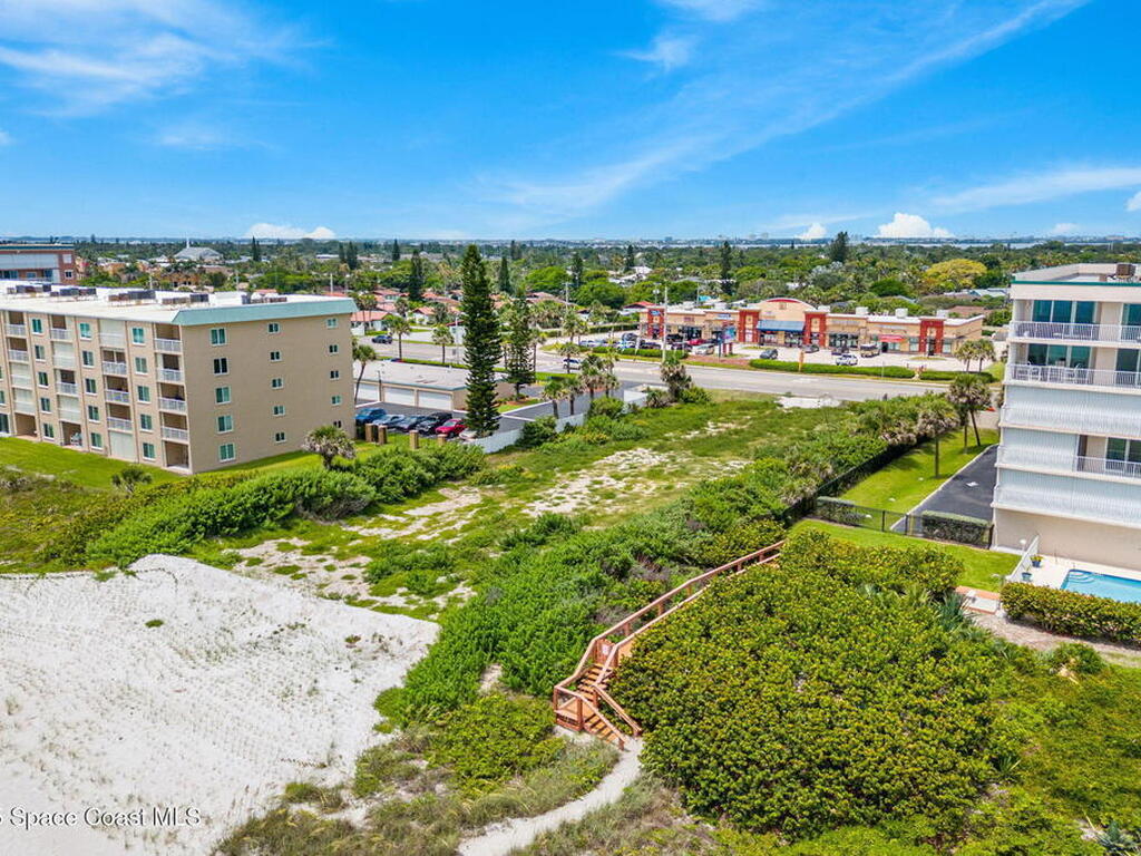 1455 N Hwy A1A, Indialantic, FL 32903