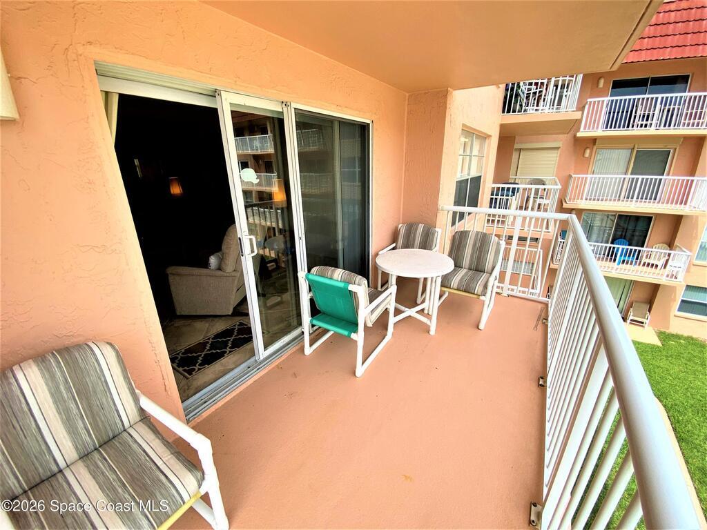 10 Sunflower Street, Cocoa Beach, FL 32931