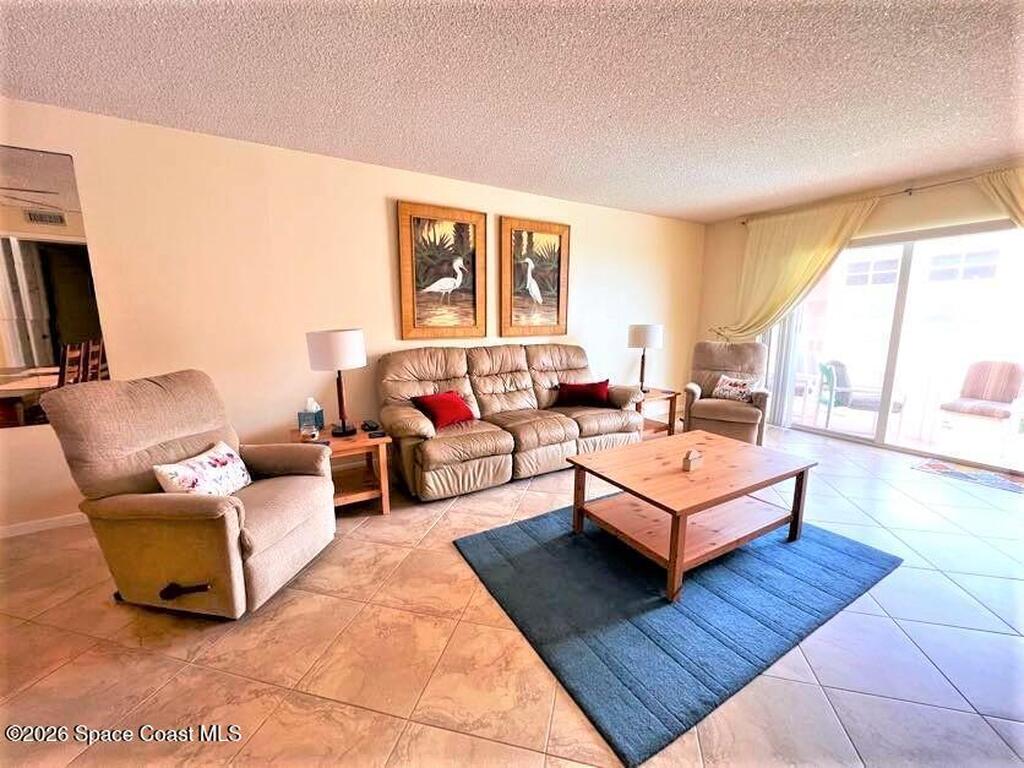 10 Sunflower Street, Cocoa Beach, FL 32931