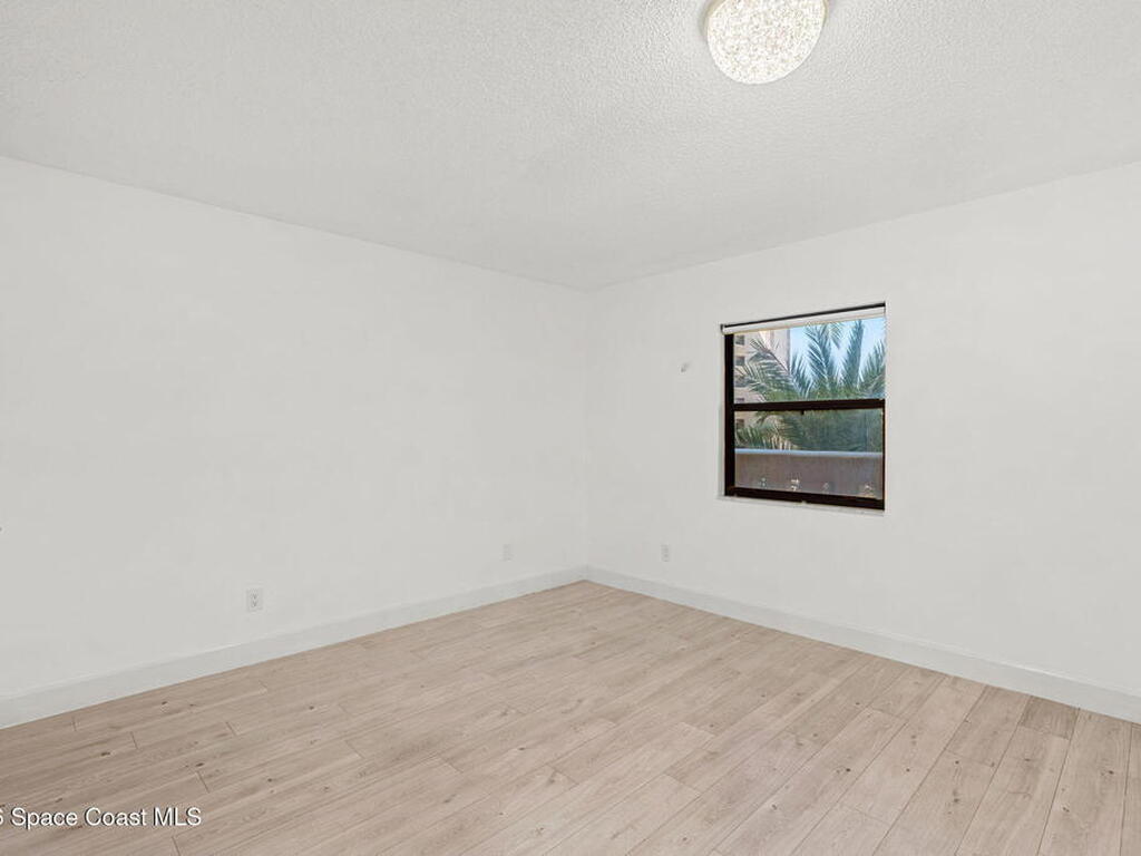 1860 N Atlantic Avenue, Cocoa Beach, FL 32931