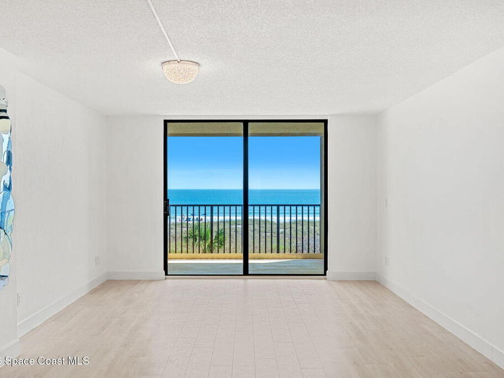 1860 N Atlantic Avenue, Cocoa Beach, FL 32931