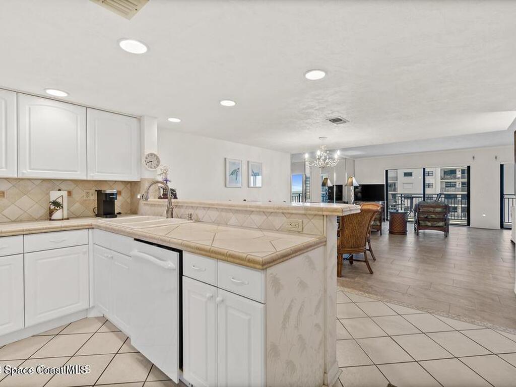 650 N Atlantic Avenue, Cocoa Beach, FL 32931