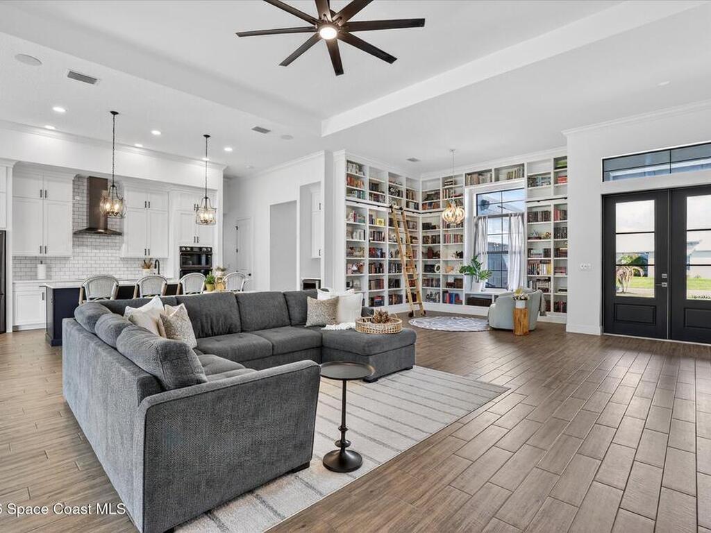 4195 Domain Court, Melbourne, FL 32934