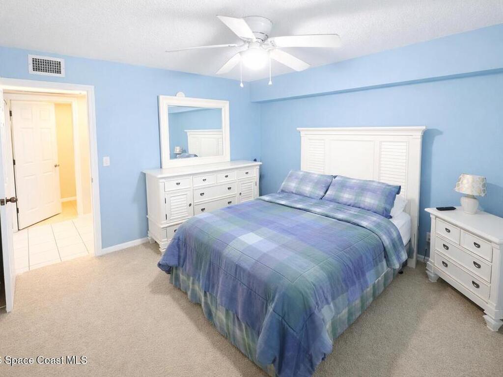 550 S Brevard Avenue, Cocoa Beach, FL 32931