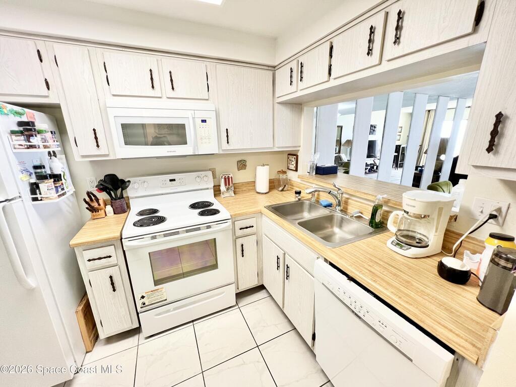 3060 N Atlantic Avenue, Cocoa Beach, FL 32931