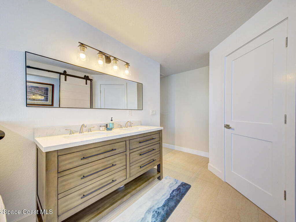 30 Westview Lane, Cocoa Beach, FL 32931