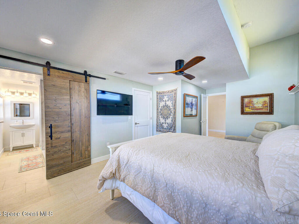 30 Westview Lane, Cocoa Beach, FL 32931