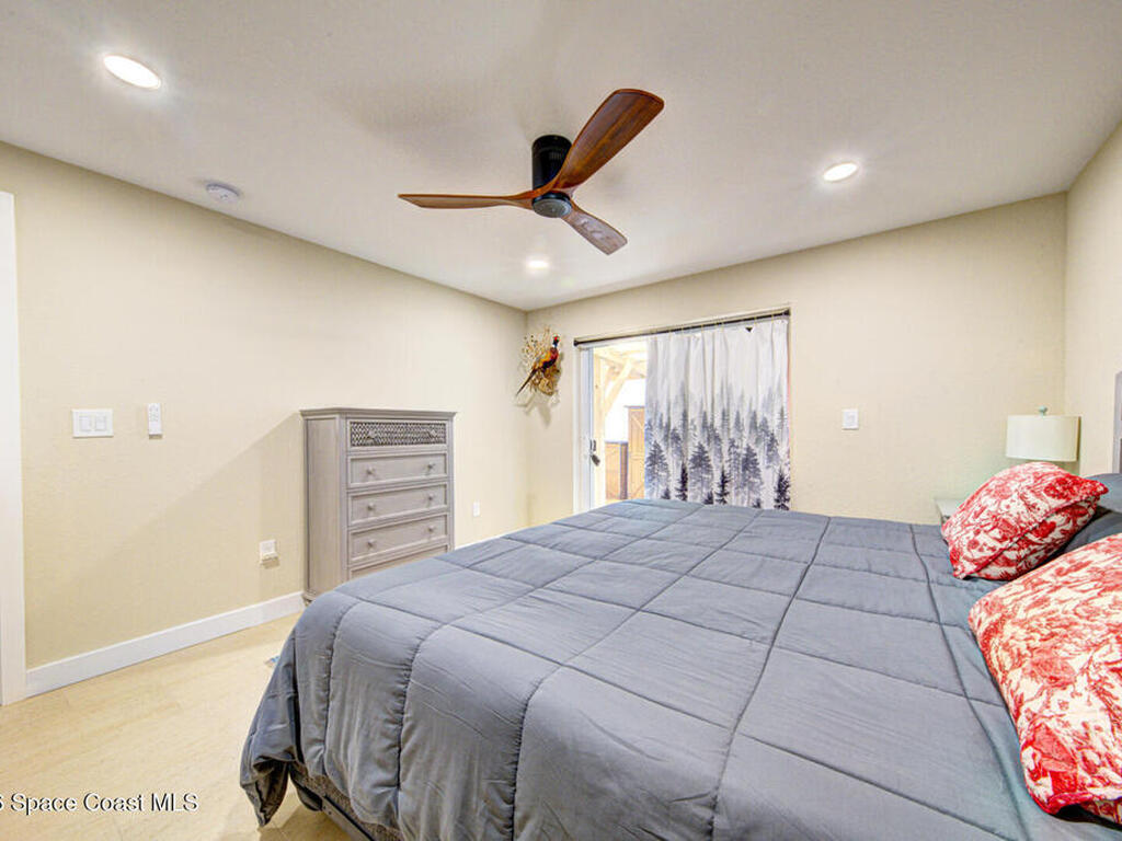 30 Westview Lane, Cocoa Beach, FL 32931