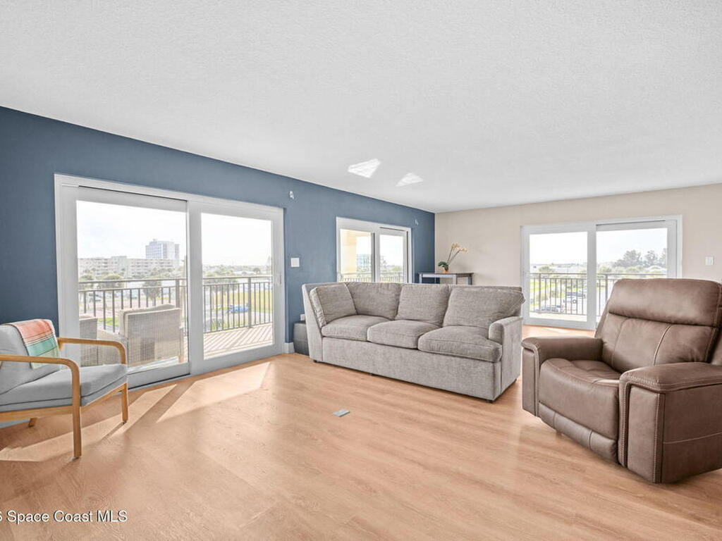 3060 N Atlantic Avenue, Cocoa Beach, FL 32931