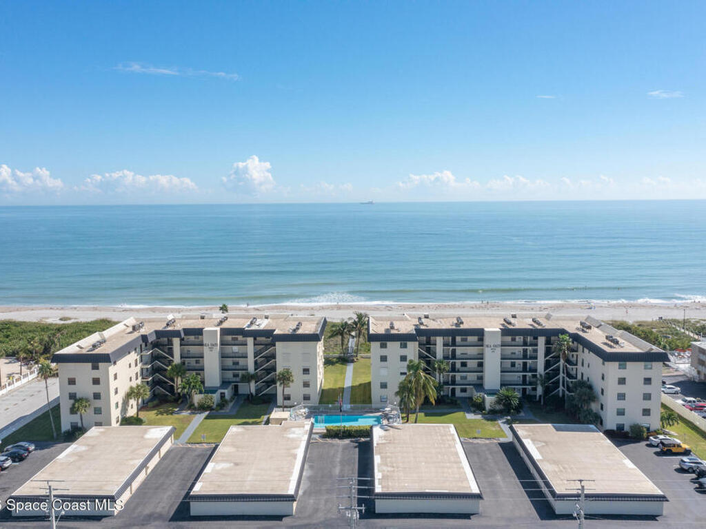 4570 Ocean Beach Boulevard, Cocoa Beach, FL 32931