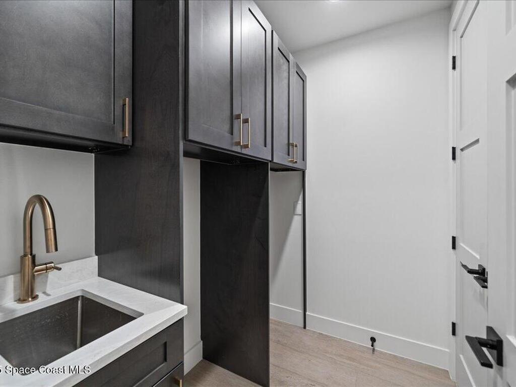 1012 Wave Crest Avenue, Indialantic, FL 32903