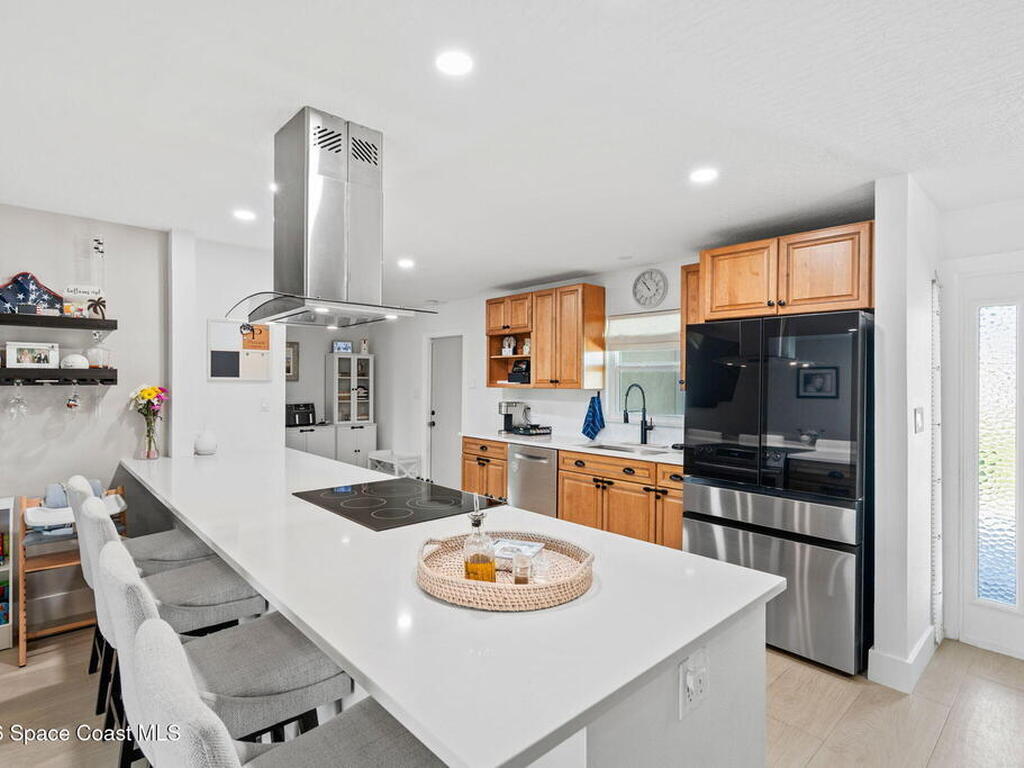 107 La Riviere Road, Cocoa Beach, FL 32931