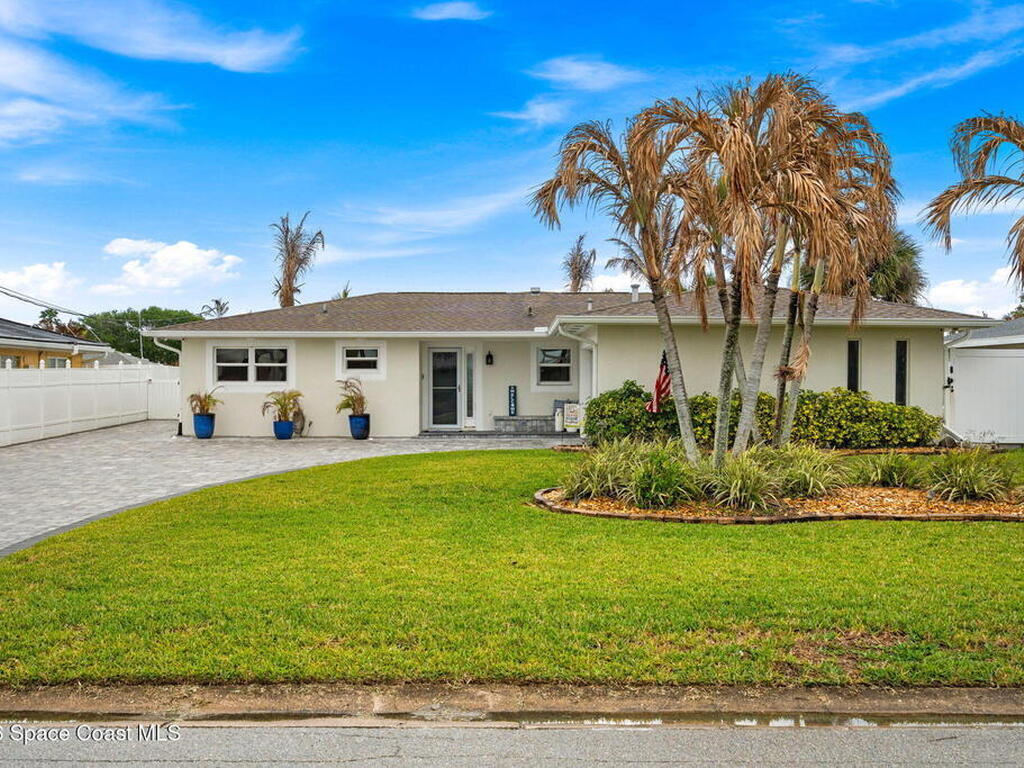 107 La Riviere Road, Cocoa Beach, FL 32931