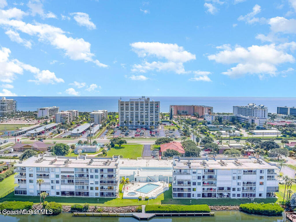 1700 Commodore Boulevard, Cocoa Beach, FL 32931