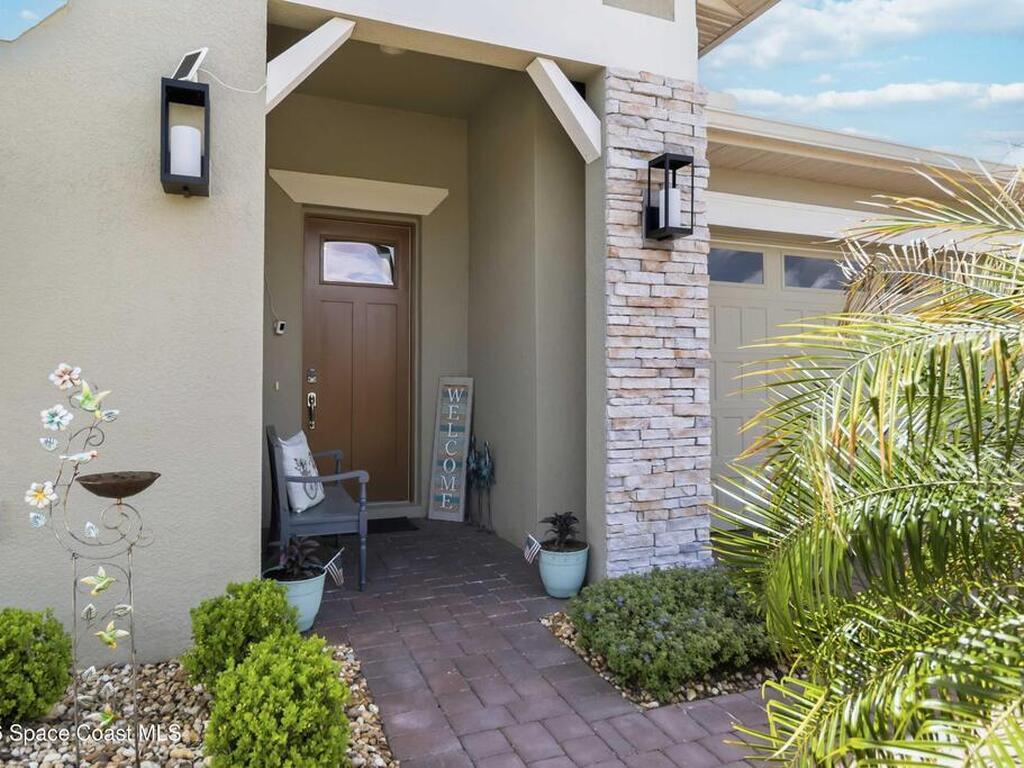 3273 Songbird Circle, Harmony, FL 34773