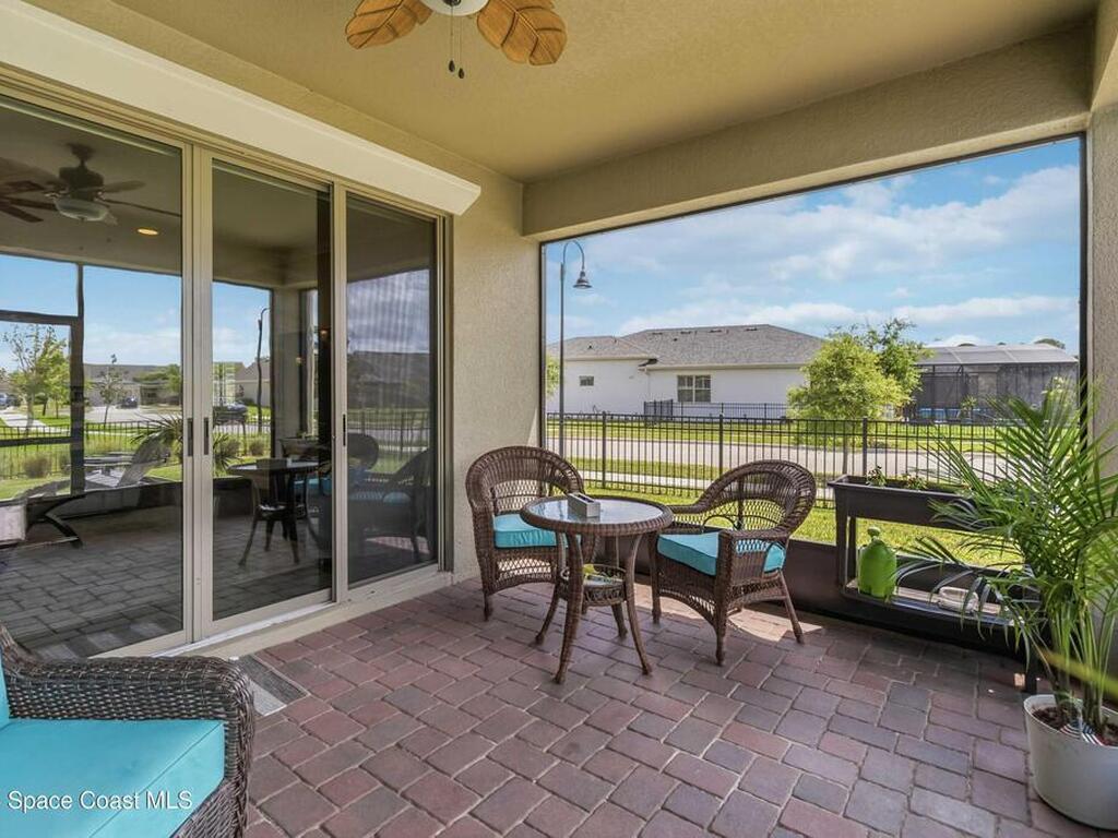3273 Songbird Circle, Harmony, FL 34773