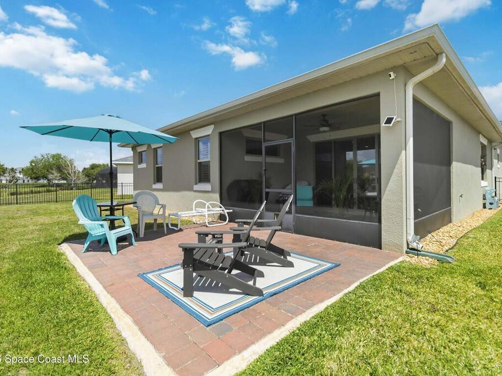 3273 Songbird Circle, Harmony, FL 34773