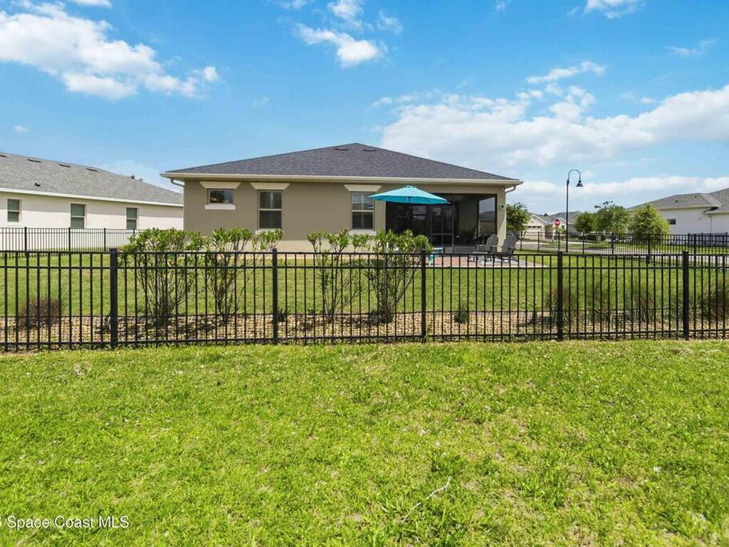 3273 Songbird Circle, Harmony, FL 34773