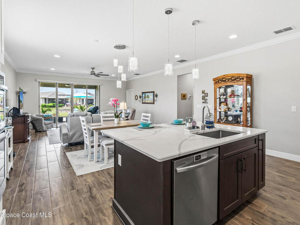 3273 Songbird Circle, Harmony, FL 34773
