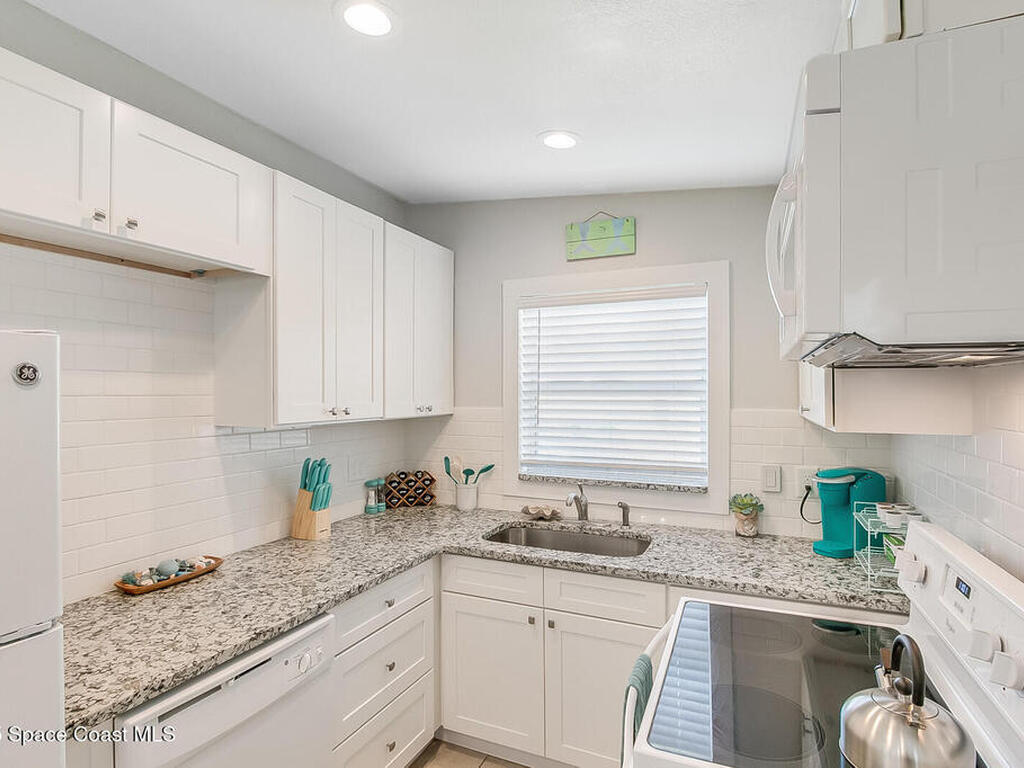 3550 S Atlantic Unit 3 Avenue, Cocoa Beach, FL 32931