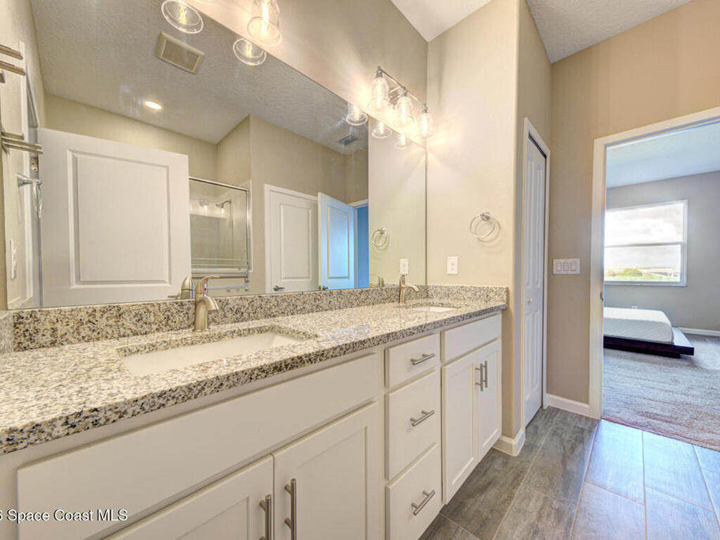 3930 Playa Del Sol Drive, Rockledge, FL 32955