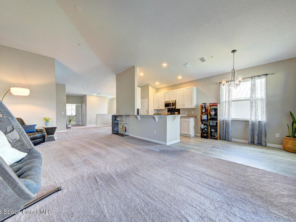 3930 Playa Del Sol Drive, Rockledge, FL 32955