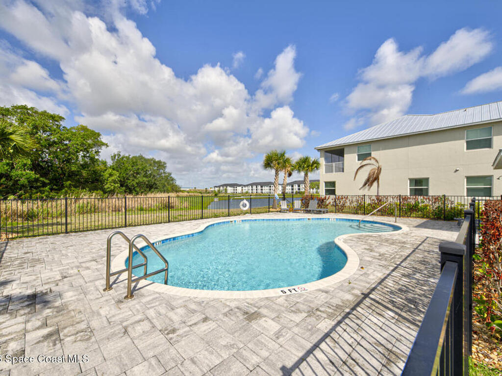3930 Playa Del Sol Drive, Rockledge, FL 32955