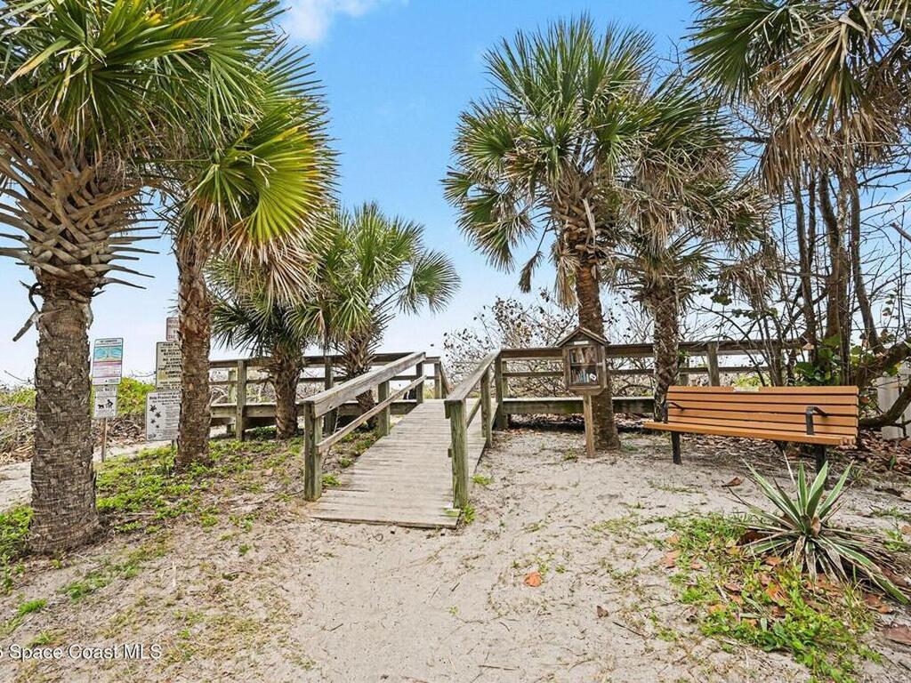 410 Hayes Avenue, Cocoa Beach, FL 32931