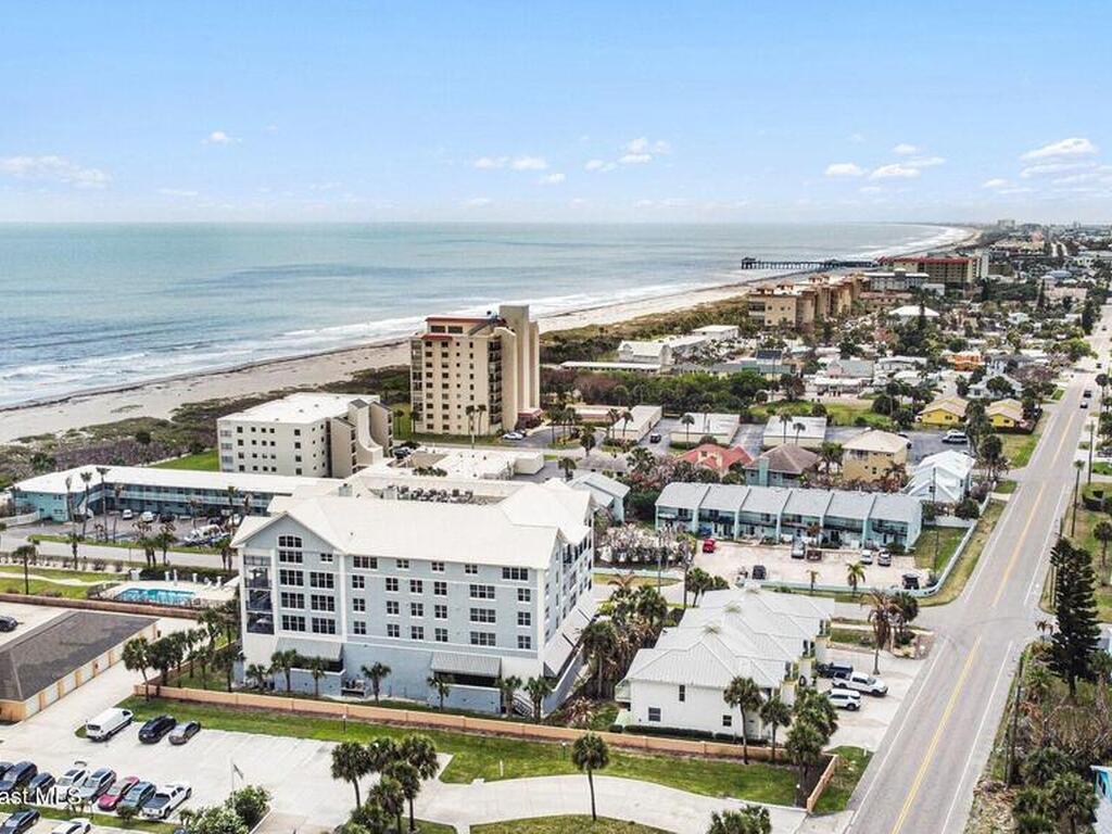 410 Hayes Avenue, Cocoa Beach, FL 32931