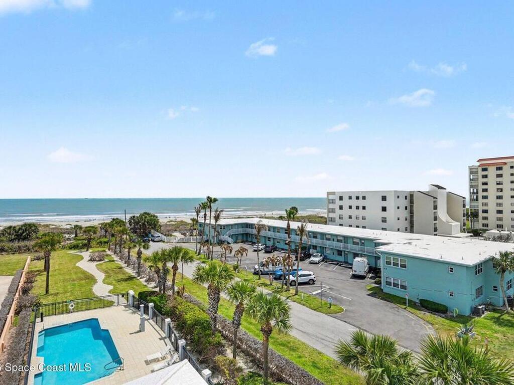 410 Hayes Avenue, Cocoa Beach, FL 32931