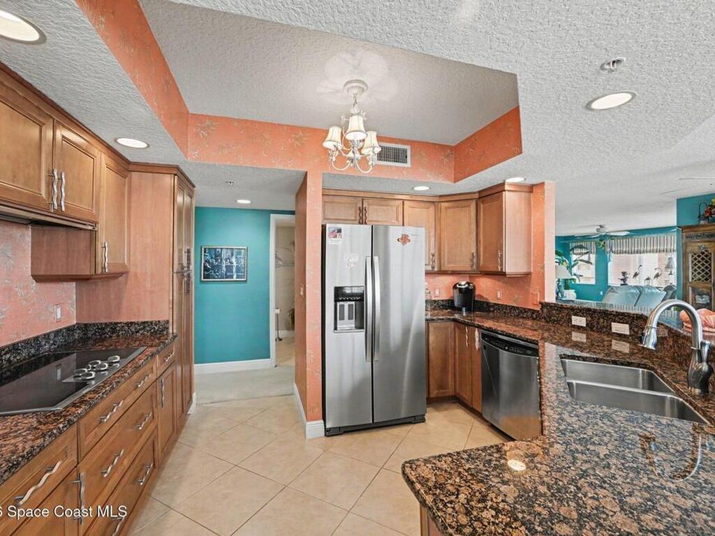 410 Hayes Avenue, Cocoa Beach, FL 32931