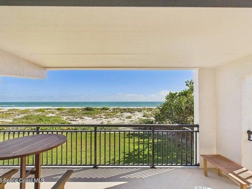 1305 S Atlantic Avenue, Cocoa Beach, FL 32931