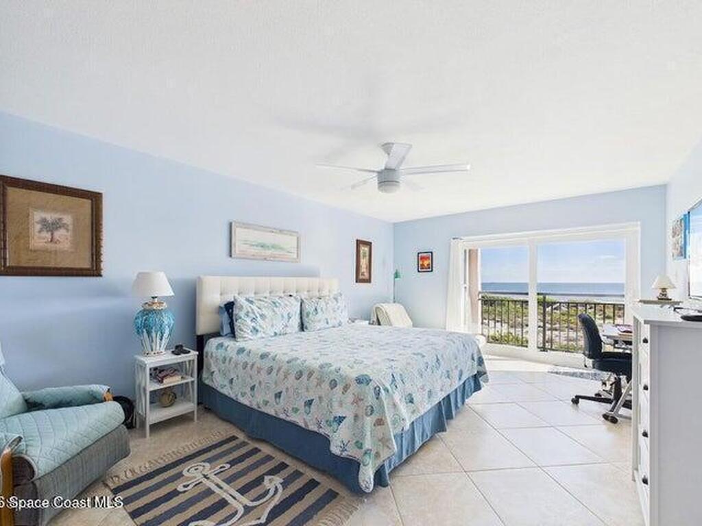 1305 S Atlantic Avenue, Cocoa Beach, FL 32931