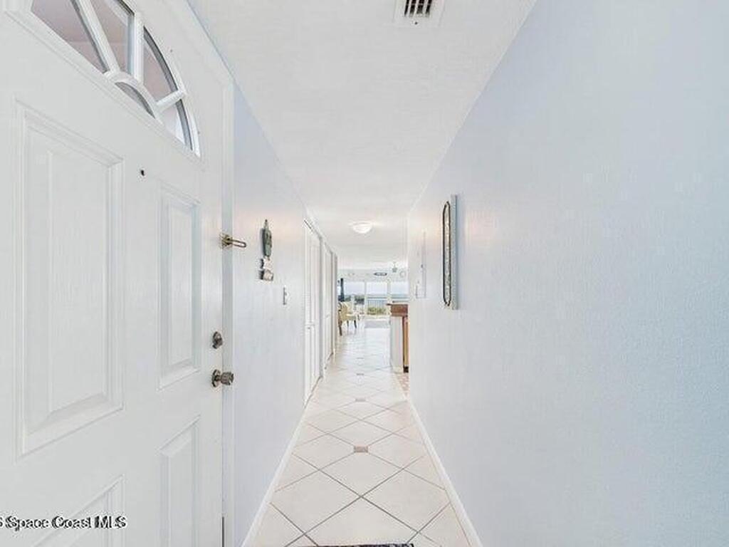 1305 S Atlantic Avenue, Cocoa Beach, FL 32931