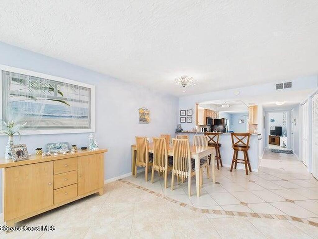 1305 S Atlantic Avenue, Cocoa Beach, FL 32931