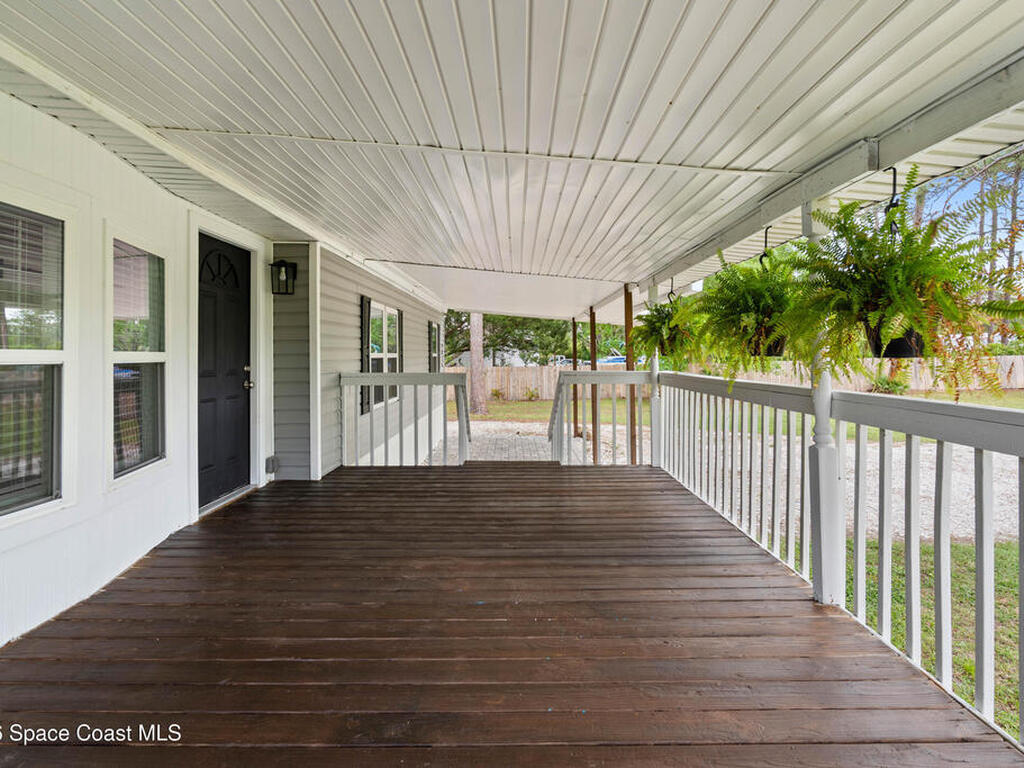 9025 Lincoln Road, St. Cloud, FL 34773