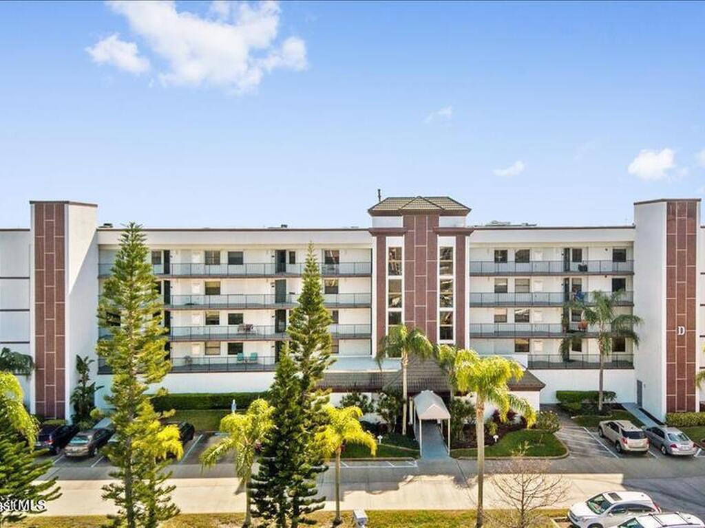 3613 S Banana River Boulevard, Cocoa Beach, FL 32931