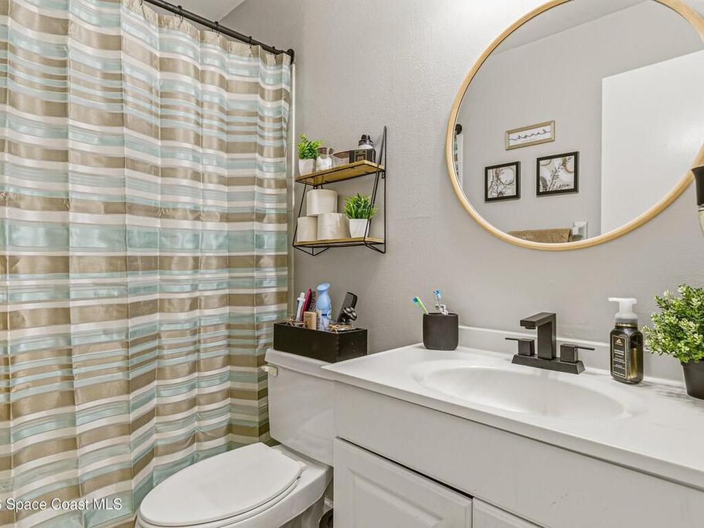 1000 Abada Court, Palm Bay, FL 32905