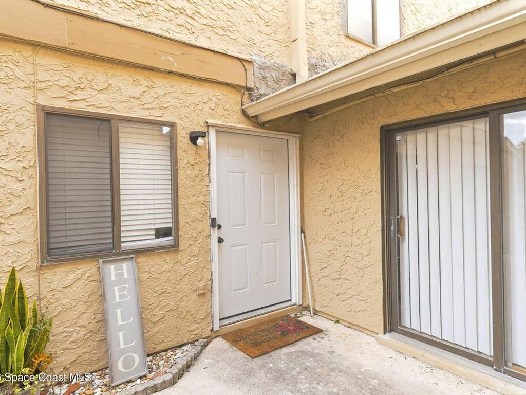 1000 Abada Court, Palm Bay, FL 32905