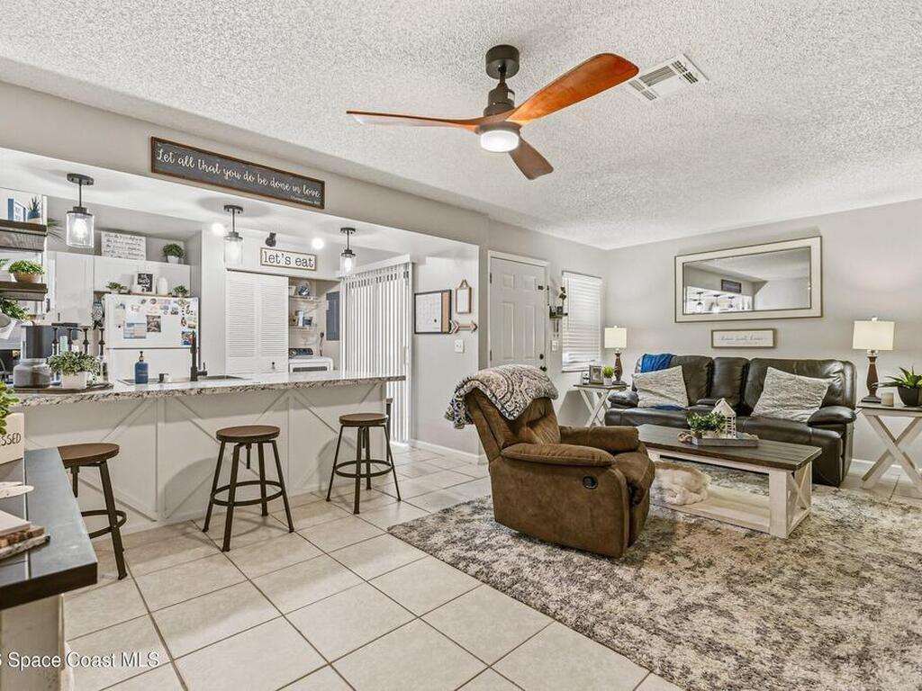 1000 Abada Court, Palm Bay, FL 32905
