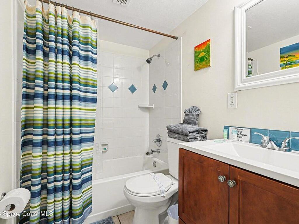 15 Sunflower Street, Cocoa Beach, FL 32931