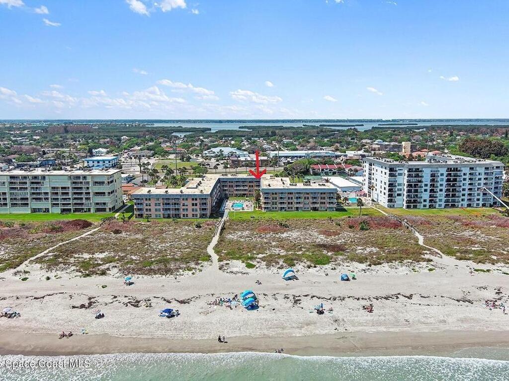 15 Sunflower Street, Cocoa Beach, FL 32931