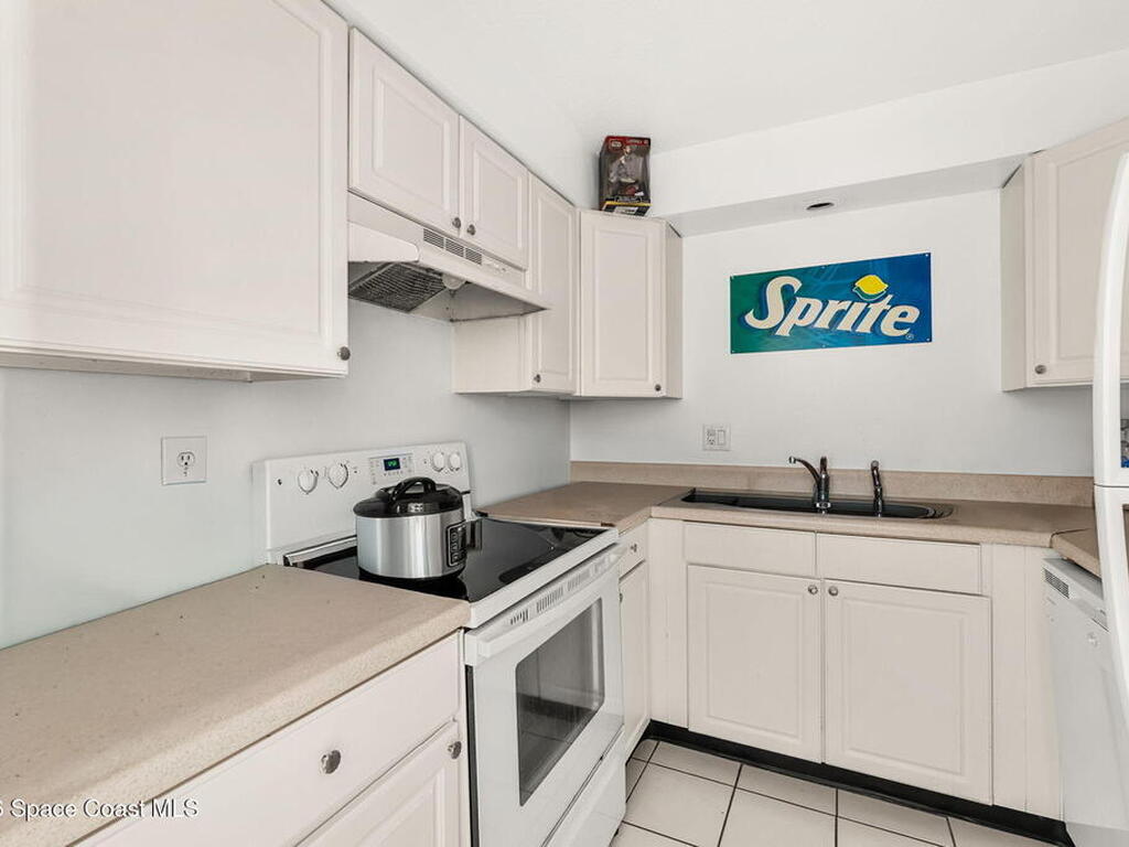 1592 Highway A1a Highway, Satellite Beach, FL 32937