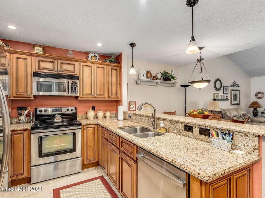 440 Hawthorne Court, Indian Harbour Beach, FL 32937